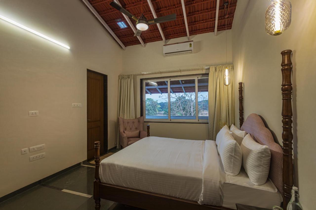 Saffronstays Mariposa By The River Rio, Karjat Esterno foto